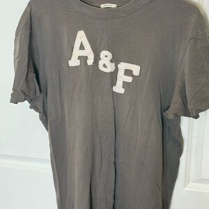 Abercrombie & Fitch Gray Short Sleeve Tee